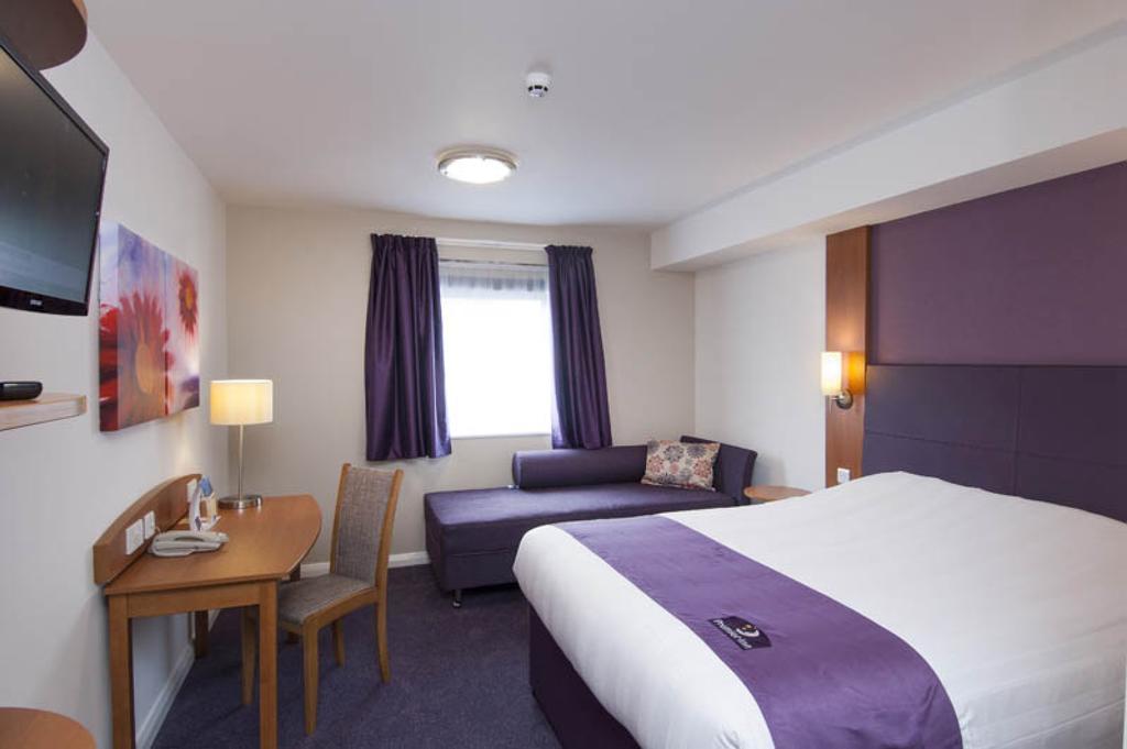 Premier Inn Edinburgh Dalkeith Δωμάτιο φωτογραφία