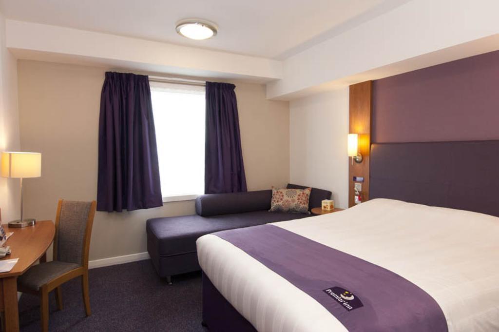 Premier Inn Edinburgh Dalkeith Δωμάτιο φωτογραφία